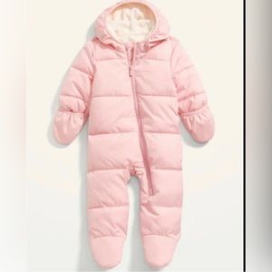 Old Navy Frost Free Snowsuit- Brand New
With Tags.